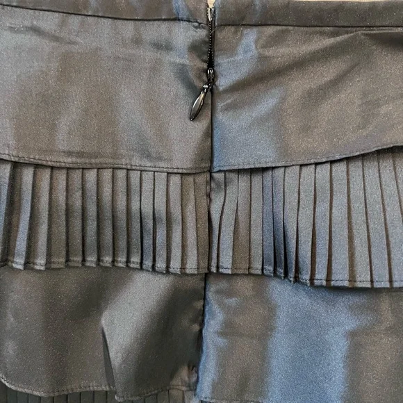 Calvin Klein Black Skirt - Picture 3 of 3